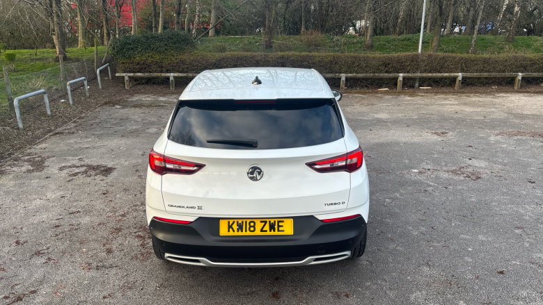 Vauxhall Grandland X 1.6 Turbo D Sport Nav 5dr Auto Diesel Hatchback